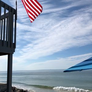 Meet your Posher, Eve